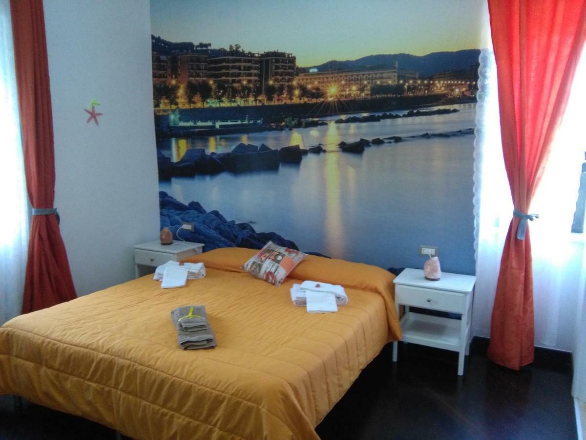 Villa Vittoria Mini Hotel Salerno Ngoại thất bức ảnh