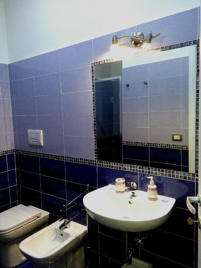 Villa Vittoria Mini Hotel Salerno Ngoại thất bức ảnh