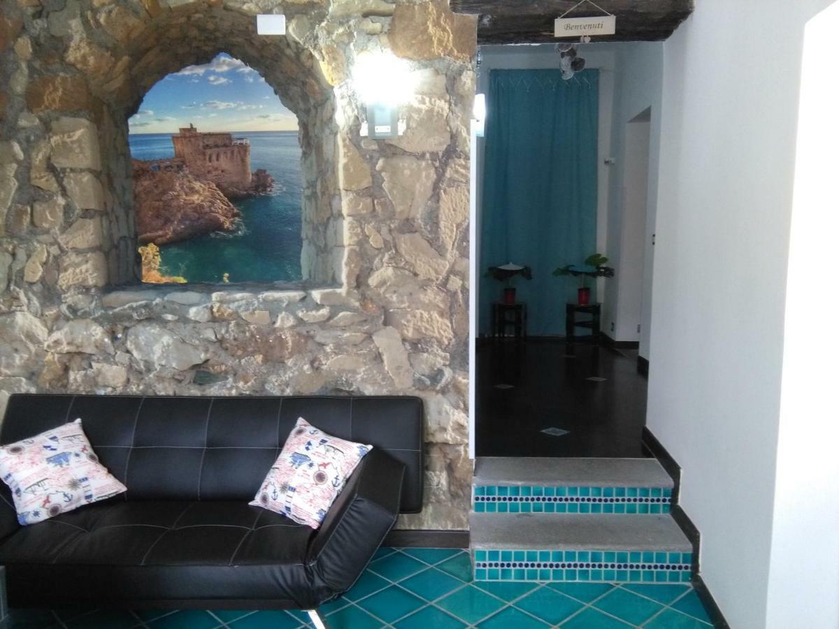 Villa Vittoria Mini Hotel Salerno Ngoại thất bức ảnh