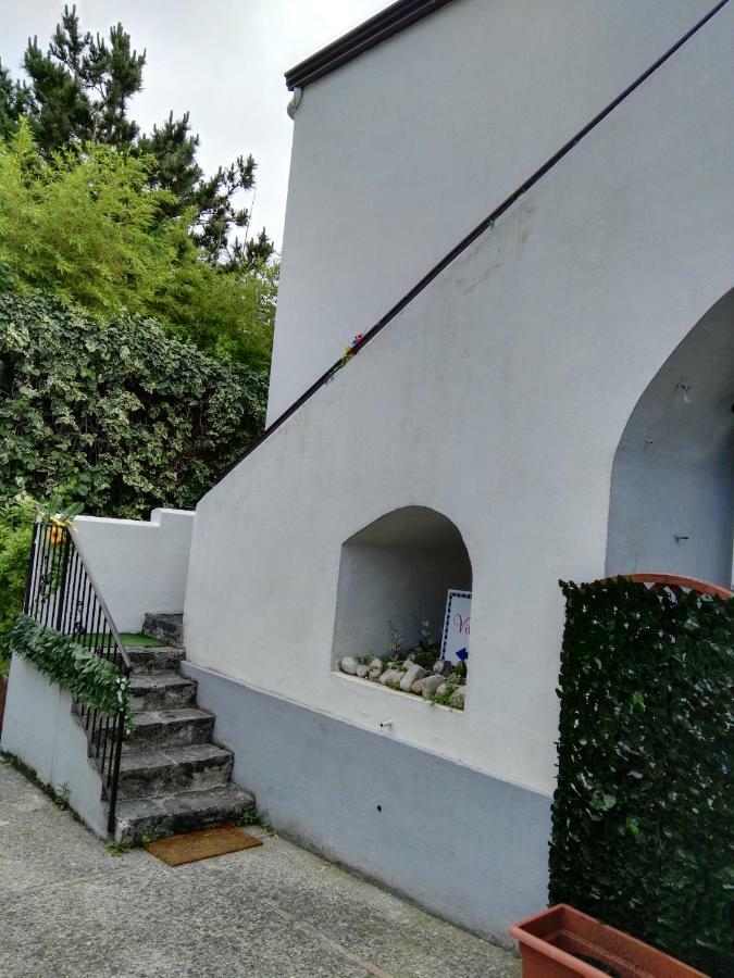 Villa Vittoria Mini Hotel Salerno Ngoại thất bức ảnh